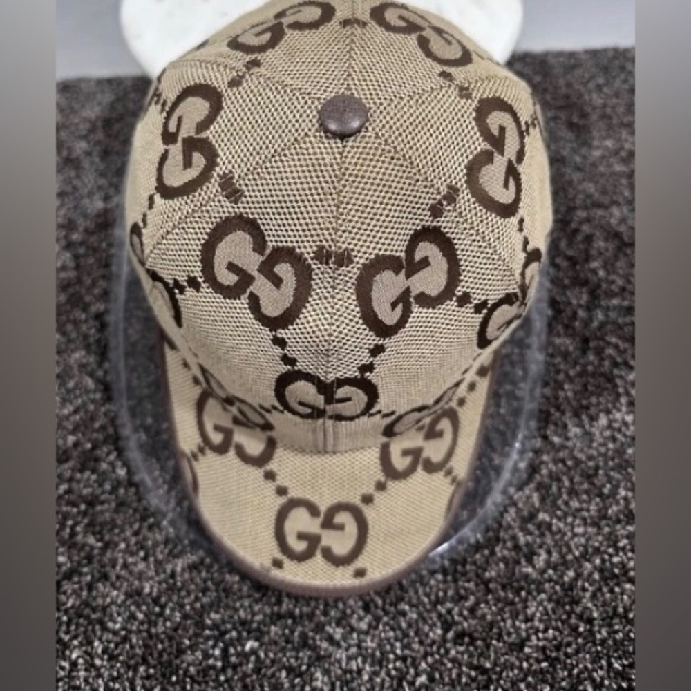Gucci Pre-Owned Jumbo GG Canvas Cap - Picture 6 of 16